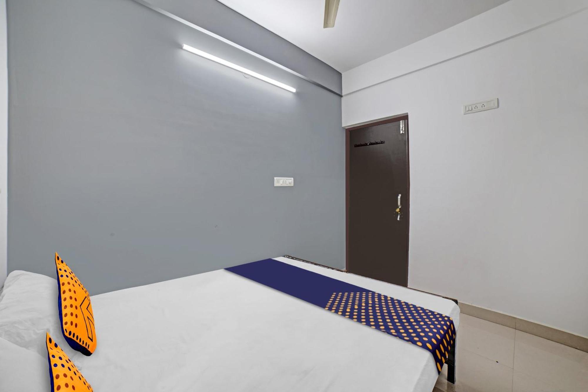 Spot On 81164 San International Hotel Bangalore Extérieur photo