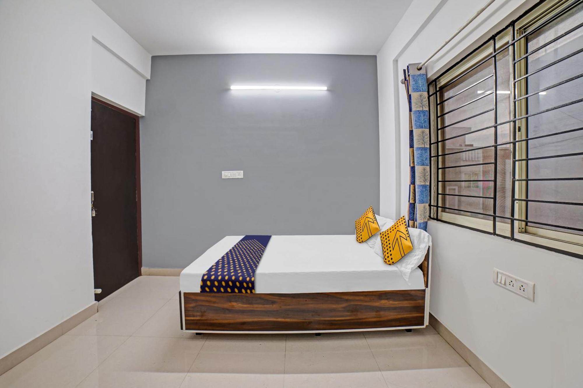 Spot On 81164 San International Hotel Bangalore Extérieur photo